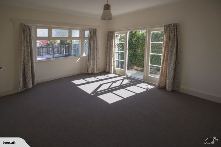 Photo of property in 92 Mackworth Street, Woolston, Christchurch, 8062