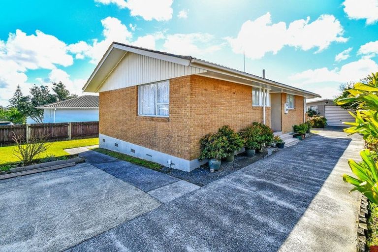 Photo of property in 90 Boundary Road, Clover Park, Auckland, 2019