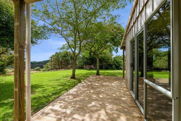 Photo of property in 282 Smart Road, Hillsborough, New Plymouth, 4372