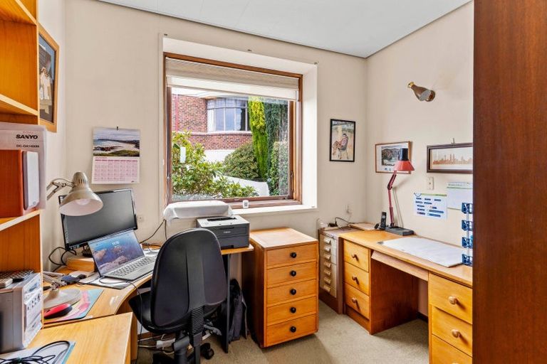 Photo of property in 16 Napier Street, Belleknowes, Dunedin, 9011