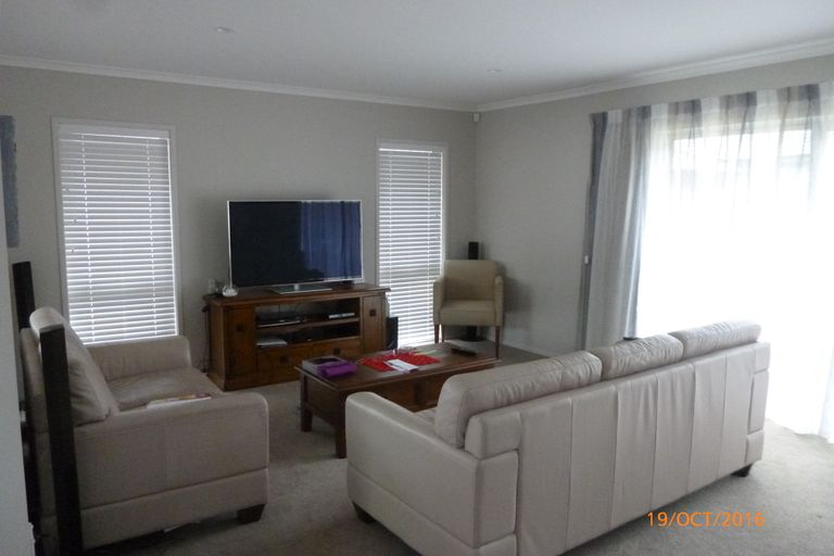 Photo of property in 267 Lakes Boulevard, Pyes Pa, Tauranga, 3112