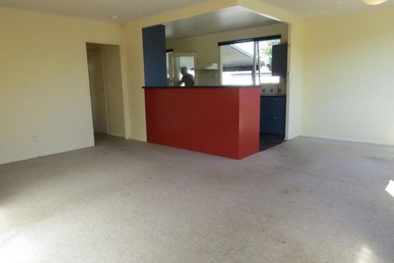 Photo of property in 57 Mazengarb Road, Paraparaumu Beach, Paraparaumu, 5032