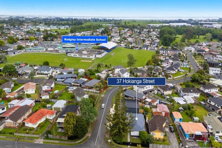 Photo of property in 37 Hokianga Street, Mangere East, Auckland, 2024