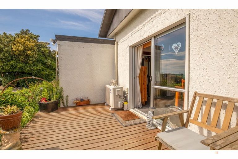 Photo of property in 347 Waimate Highway, Saint Andrews, Timaru, 7971