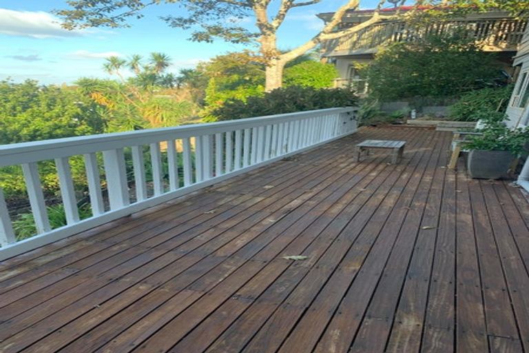 Photo of property in 45 Agincourt Street, Glenfield, Auckland, 0629