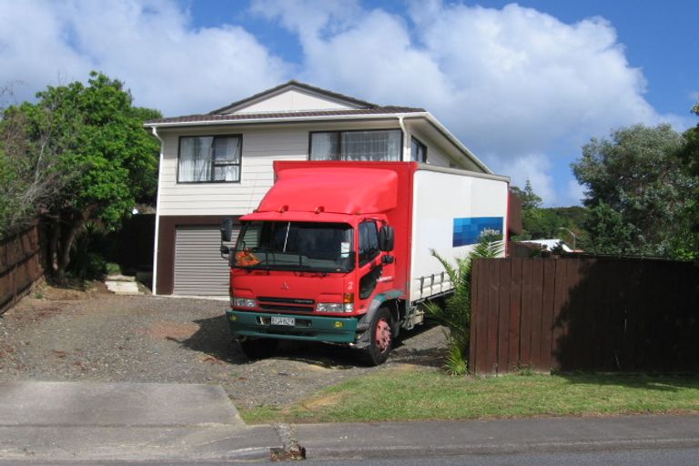 Photo of property in 34 Pisces Road, Glen Eden, Auckland, 0602