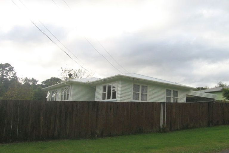 Photo of property in 5 Gawler Grove, Wainuiomata, Lower Hutt, 5014