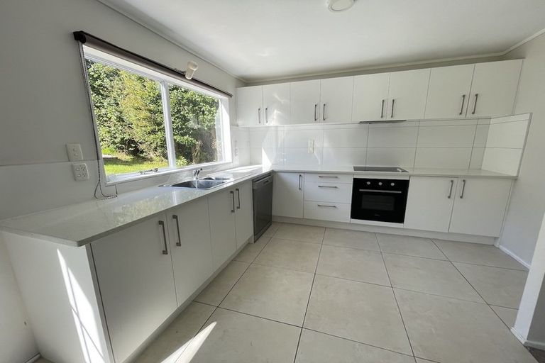 Photo of property in 26 Richards Avenue, Forrest Hill, Auckland, 0620