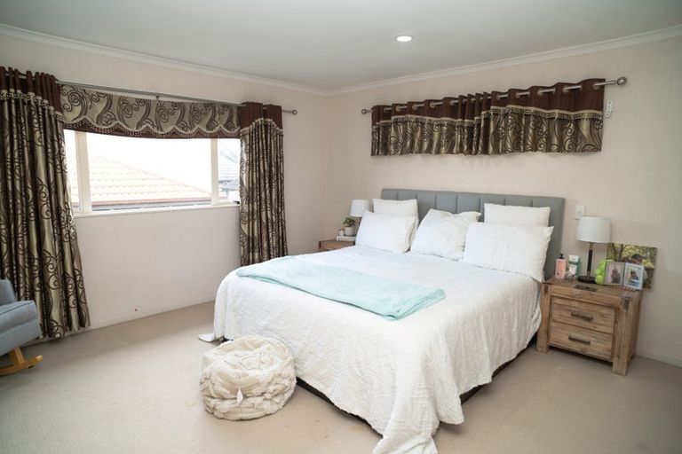 Photo of property in 3 Friar Close, Flat Bush, Auckland, 2019