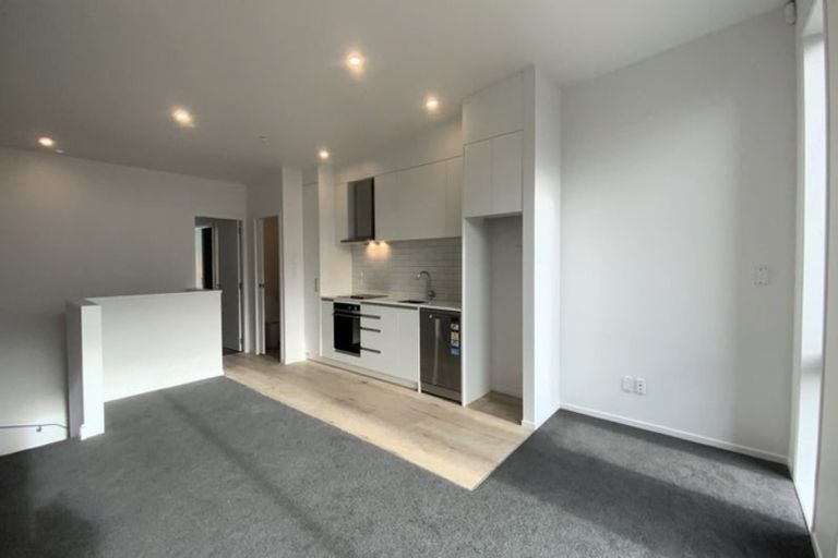 Photo of property in 27 Kamahi Place, Paraparaumu, 5032