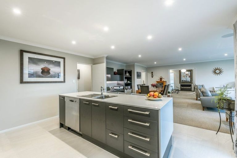 Photo of property in 4 Churchill Drive, Rangiora, 7400