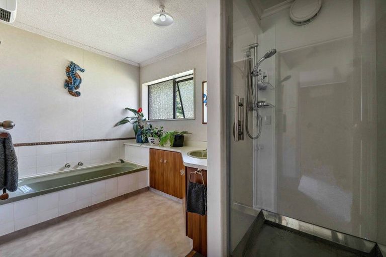 Photo of property in 115 Alfred Road, Egmont Village, New Plymouth, 4371