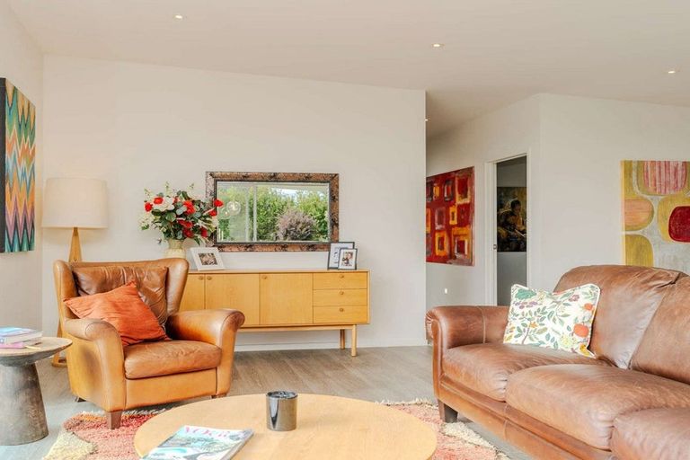 Photo of property in 18 Greenway Drive, Kerikeri, 0230