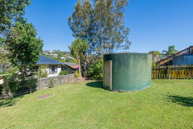 Photo of property in 245 Vipond Road, Stanmore Bay, Whangaparaoa, 0932