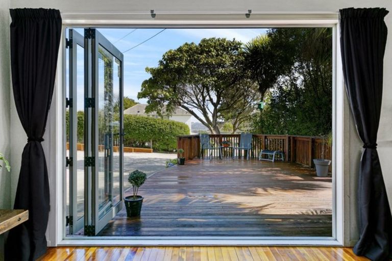 Photo of property in 44 Hinekura Avenue, Taupo, 3330