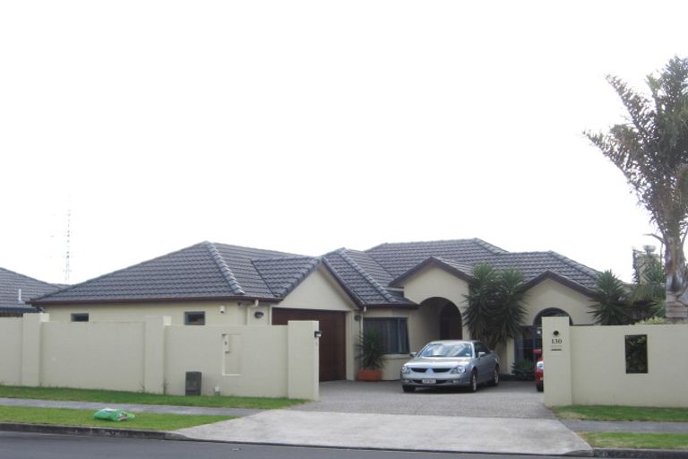 Photo of property in 130 Charles Prevost Drive, The Gardens, Auckland, 2105