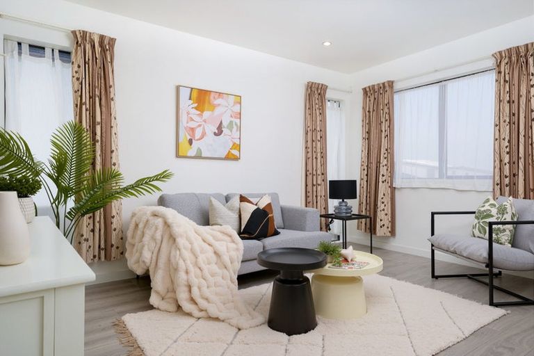 Photo of property in 9 Puwha Street, Massey, Auckland, 0614