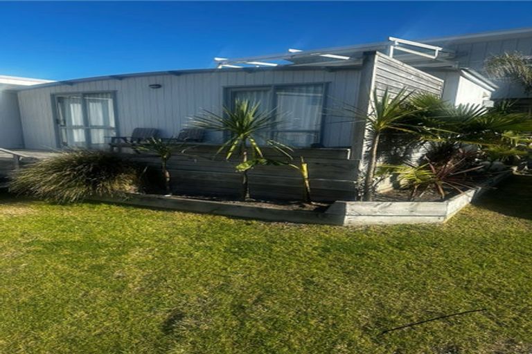 Photo of property in 305 Winifred Avenue, Whangamata, 3620
