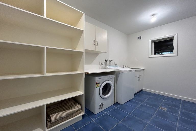 Photo of property in 22 Towne Place, Frankton, Queenstown, 9300