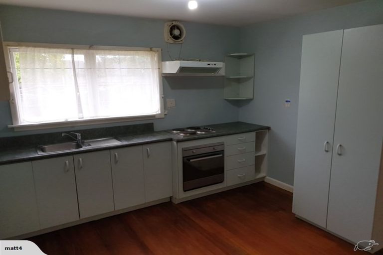 Photo of property in 2/24 Wharenui Road, Upper Riccarton, Christchurch, 8041