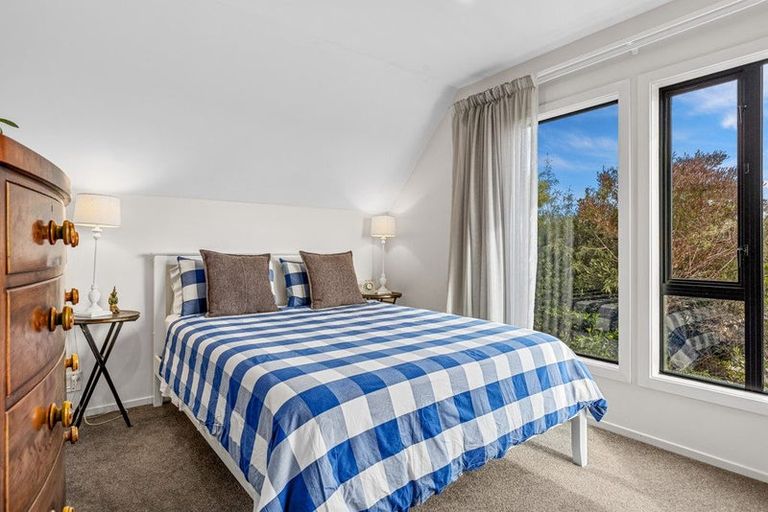 Photo of property in 1/8 Lookaway Place, Huntsbury, Christchurch, 8022