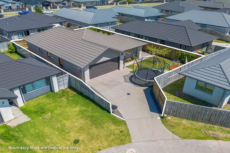 Photo of property in 4 Plate Lane, Papamoa, 3118