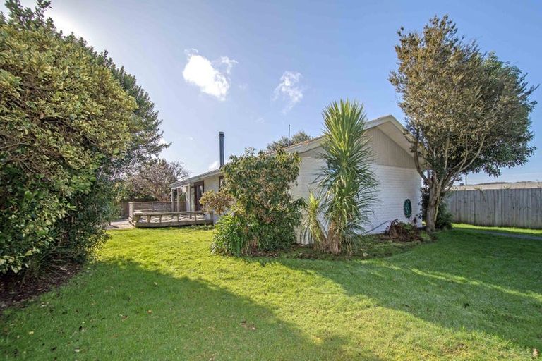 Photo of property in 9b Te One Place, Redwood, Christchurch, 8051