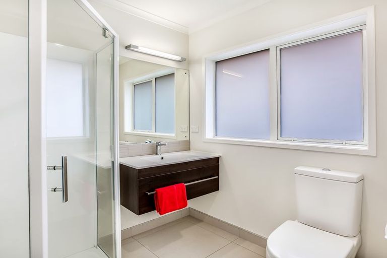 Photo of property in 37 Capriana Drive, Karaka, Papakura, 2113