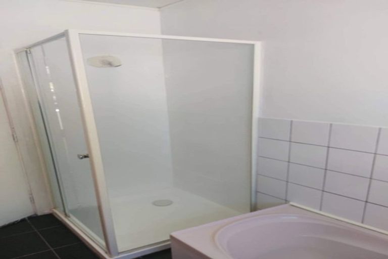 Photo of property in 26 Marvon Downs Avenue, Pakuranga Heights, Auckland, 2010