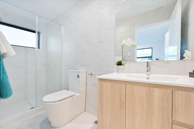 Photo of property in 107b Rathgar Road, Henderson, Auckland, 0610
