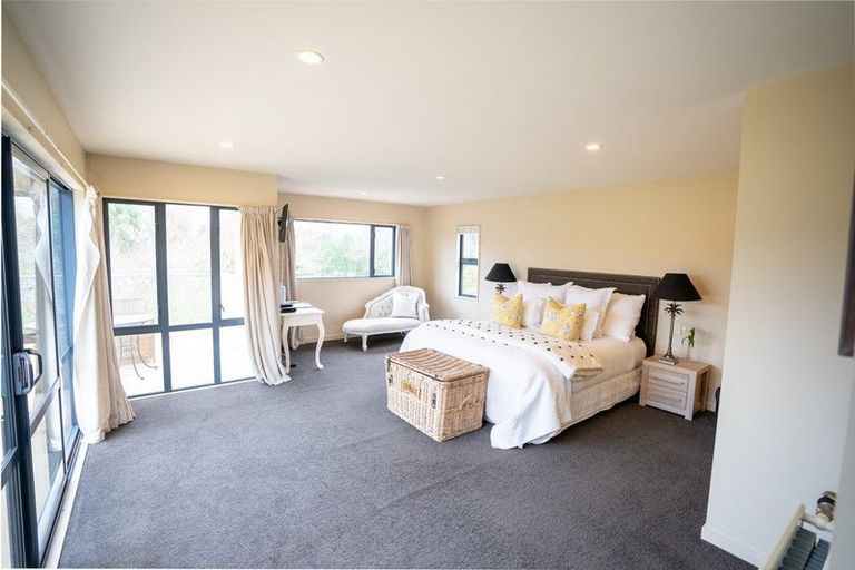 Photo of property in 2817 West Coast Road, Kirwee, Darfield, 7571