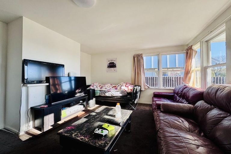 Photo of property in 42 Suva Street, Upper Riccarton, Christchurch, 8041