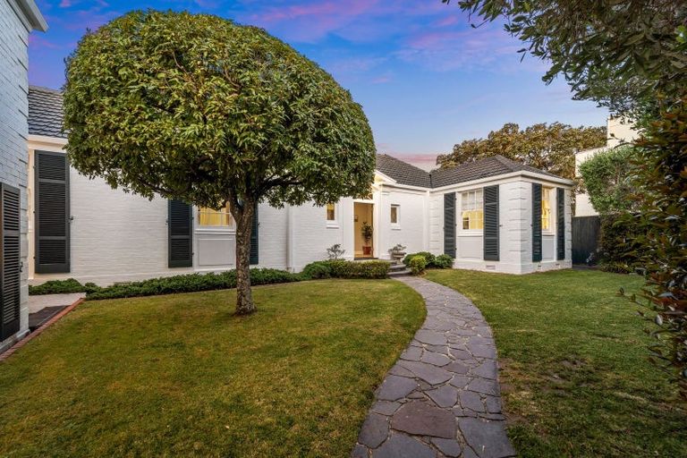 Photo of property in 21a Clifton Road, Hauraki, Auckland, 0622