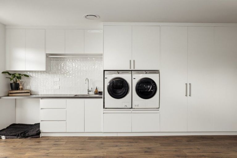 Photo of property in 1 Kiritiana Close, Pyes Pa, Tauranga, 3112