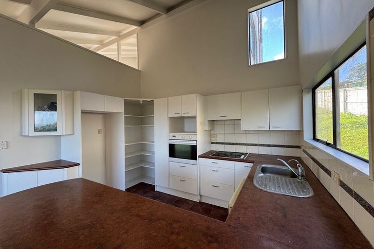 Photo of property in 18 Pemberton Avenue, Bayview, Auckland, 0629