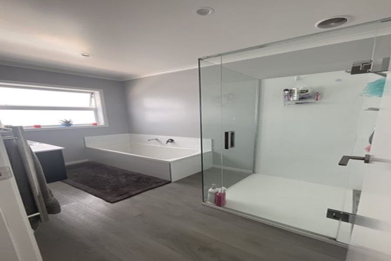 Photo of property in 11 Te Wiremu Lane, Otaki, 5512