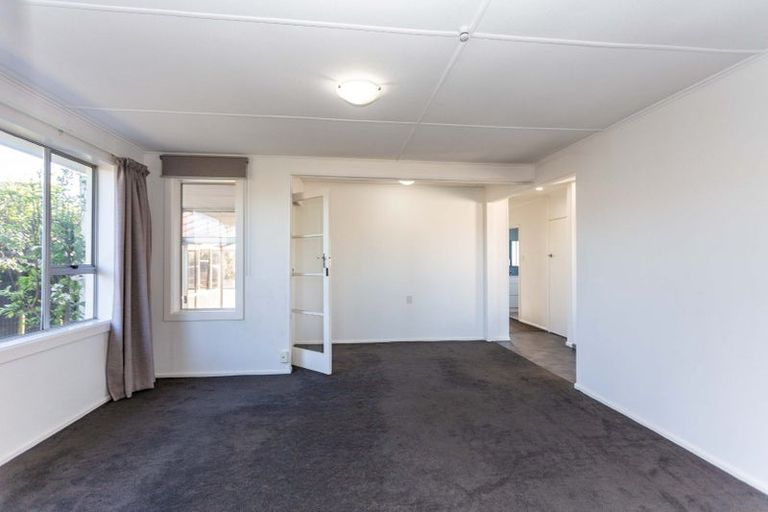 Photo of property in 9 Kissel Street, Templeton, Christchurch, 8042
