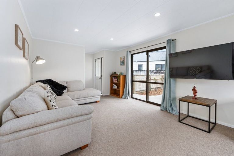 Photo of property in 7 Cargill Grove, Kelvin Grove, Palmerston North, 4414