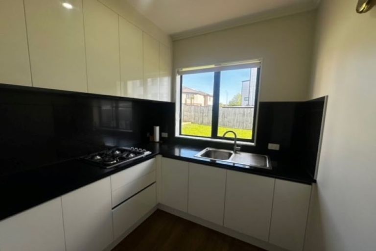 Photo of property in 5c Listack Drive, Flat Bush, Auckland, 2019