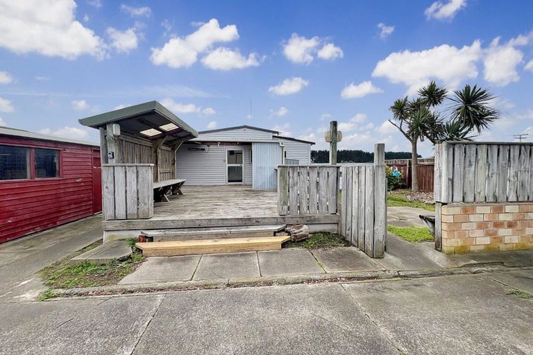 Photo of property in 40 Edinburgh Terrace, Foxton Beach, Foxton, 4815