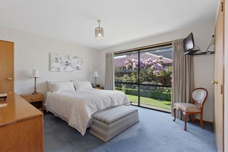 Photo of property in 64 Merrin Street, Avonhead, Christchurch, 8042