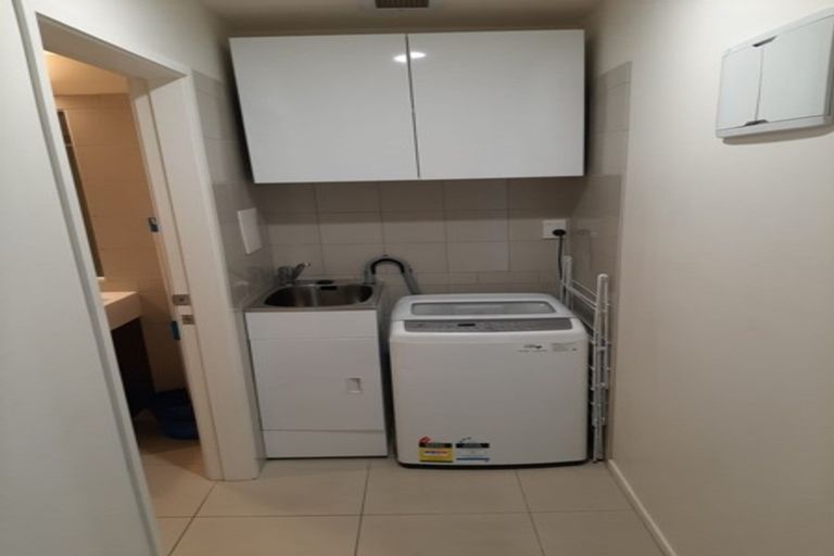 Photo of property in 2-06/424 Maunganui Road, Mount Maunganui, 3116