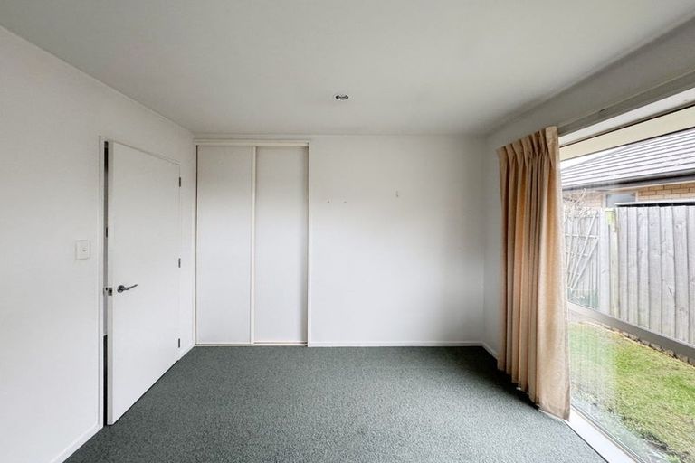 Photo of property in 6 Oakridge Street, Halswell, Christchurch, 8025