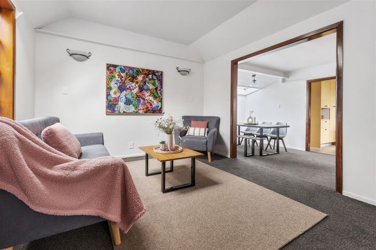 Photo of property in 37 Somerset Crescent, Spreydon, Christchurch, 8024