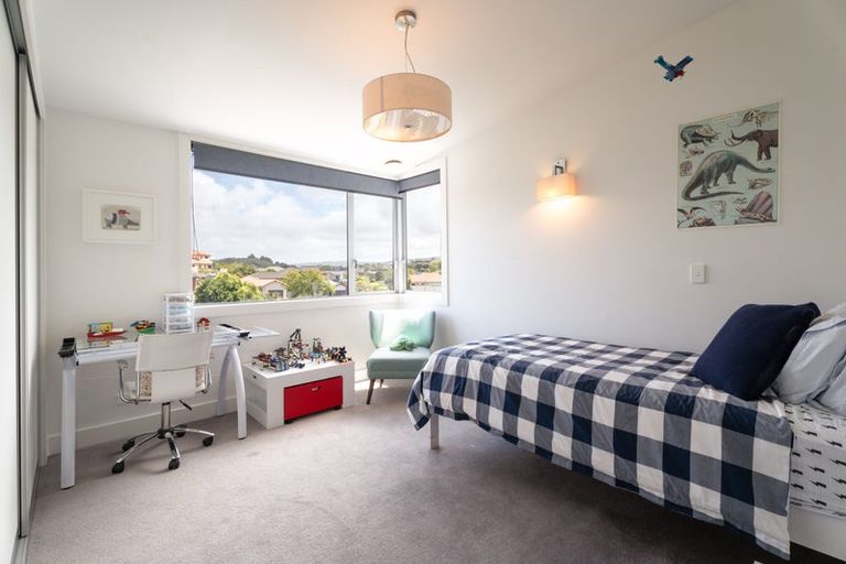 Photo of property in 24 Port Lane, Whitby, Porirua, 5024