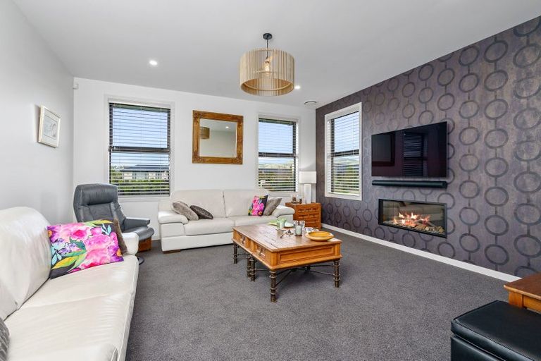 Photo of property in 86 Sunline Drive, Cambridge, 3432