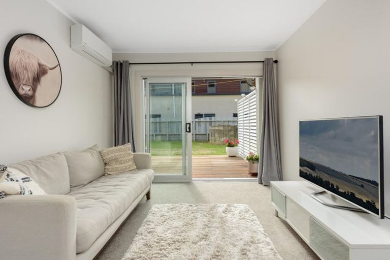 Photo of property in 40 Maunganui Road, Mount Maunganui, 3116