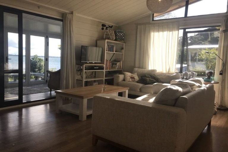 Photo of property in 136 Reotahi Road, Whangarei Heads, Whangarei, 0174