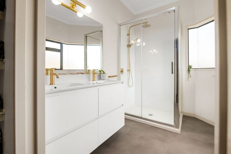 Photo of property in 51 Swayne Road, Cambridge, 3434