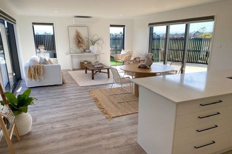 Photo of property in 12 Rehua Way, Papamoa, 3118